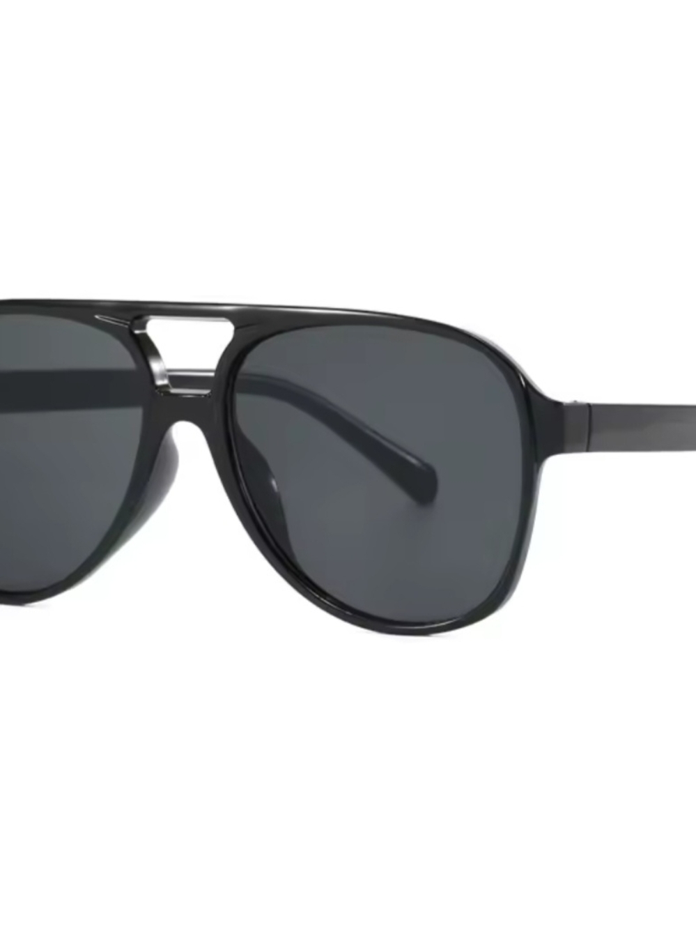 Oversized Aviator Sunglasses in Black and Brown Tint - Picture 4 of 5